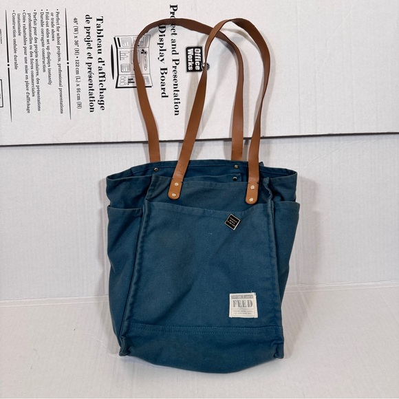 Feed America Teal Blue Canvas Tote Bag Handbag Womens Feminist Pin - Picture 11 of 11